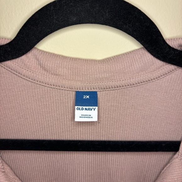 NWOT Old Navy Women’s Quartz Pink Fitted Button-down Top Size 2X - Picture 4 of 8